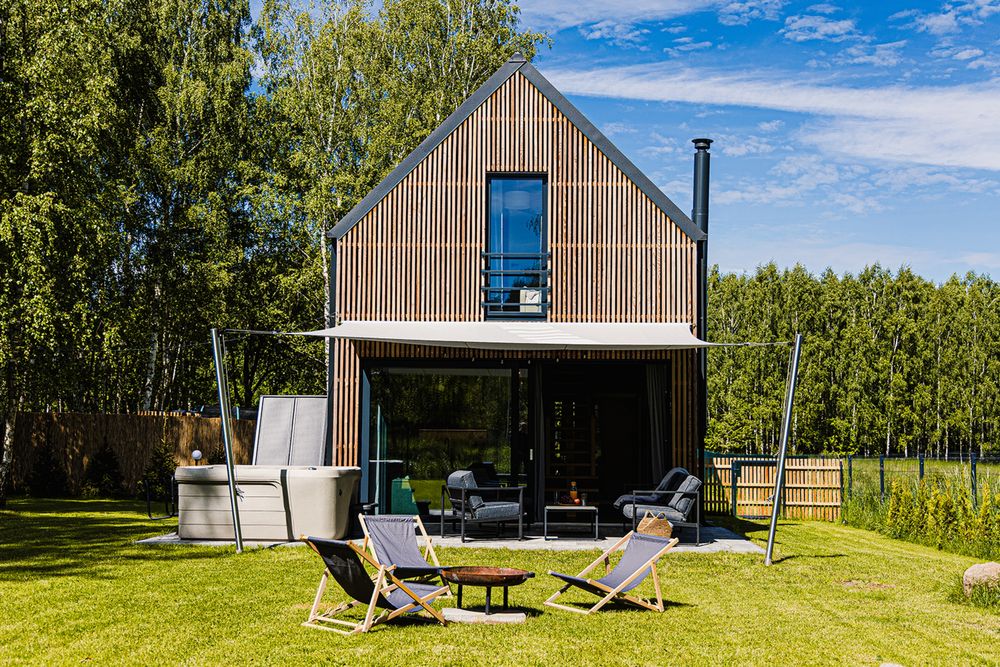 domek nad jeziorem, mazury, jacuzzi, Siemiany, Jeziorak