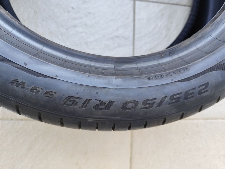 Pneus 235/50r19 Pirelli Pzero PZ4 MO 90% piso