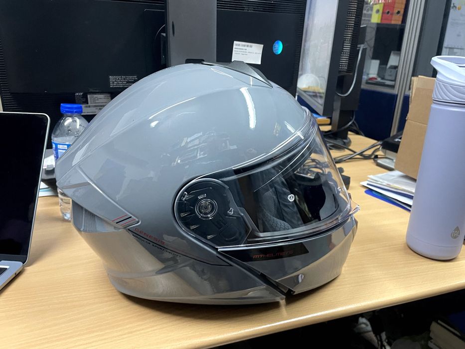 Capacete de mota MT HELMETS