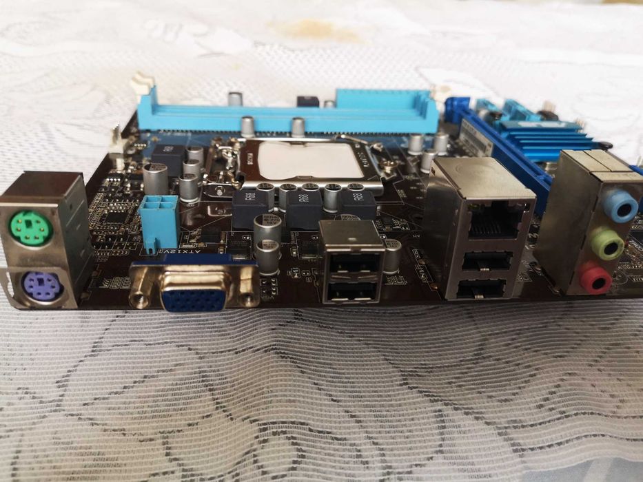 Материнська плата Asus P8H61-M LX3 PLUS