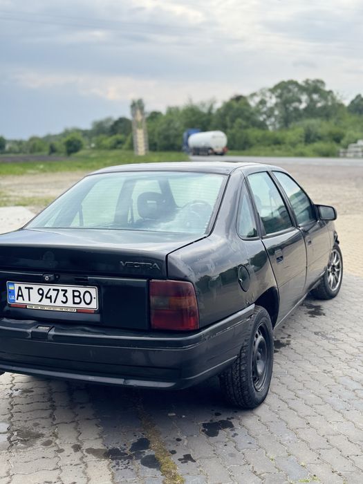 Продам opel vectra 2.0 бензин