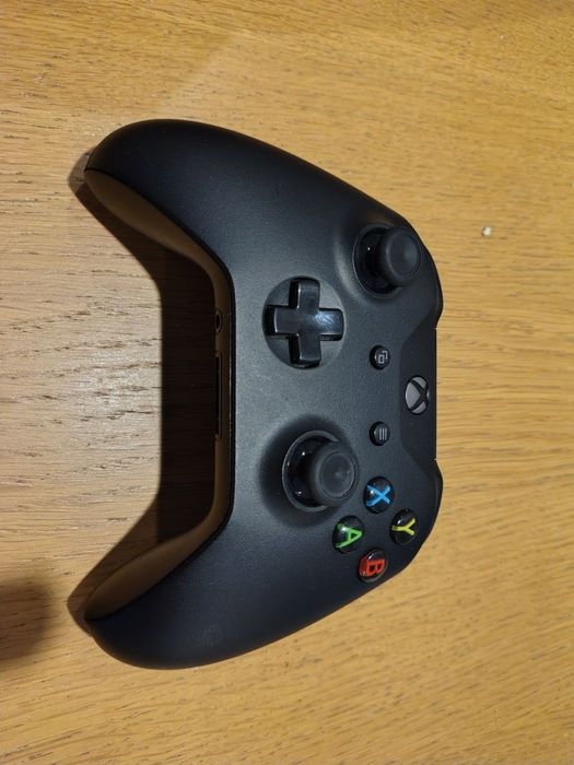 Pad XBOX One bezprzewodowy