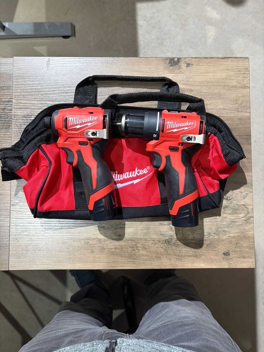 Zestaw wiertarko-wkrętarka, zakrętarka Milwaukee M12 (3494-22) BLPP2D