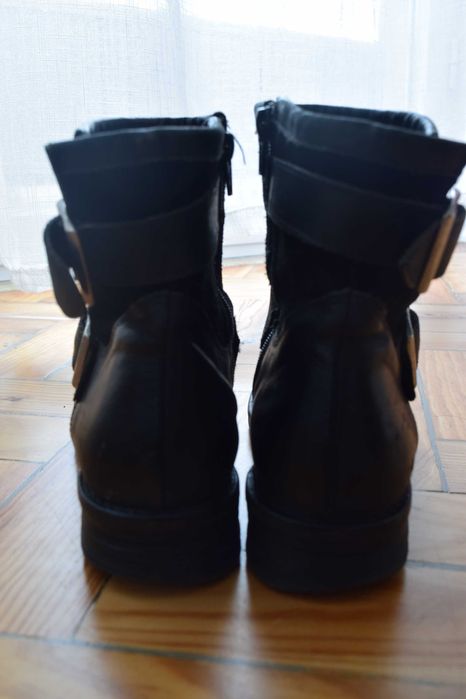 Botas de senhora de pele e camurça 38