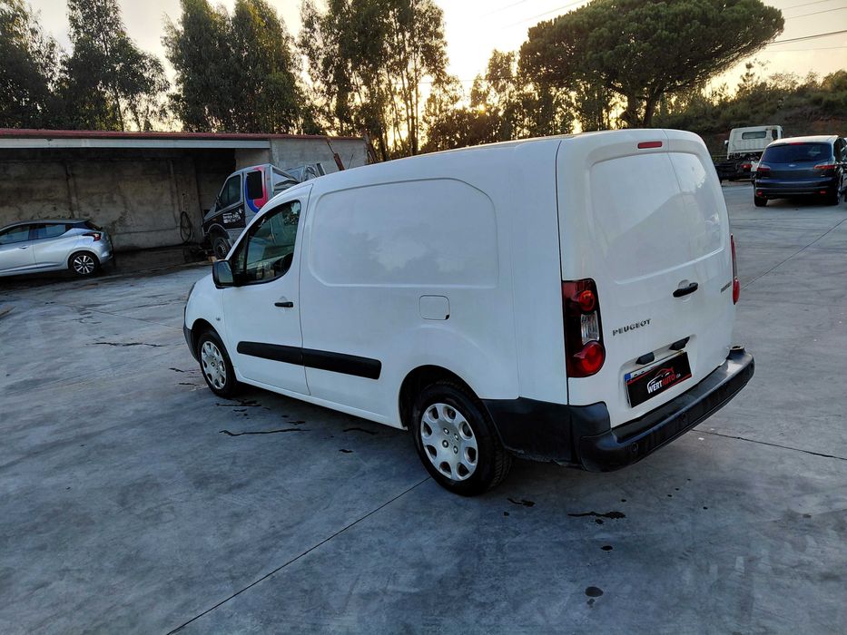 Peugeot Partner 1.6 BlueHDi 100 Longa, 2017 Nacional