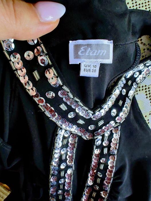 Czarna bluzka Etam z cekinami elegancka imprezowa M