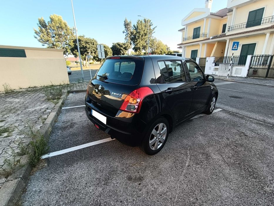Suzuki Swift 1.3 DDIS GLX 5 Portas Mod. 2008