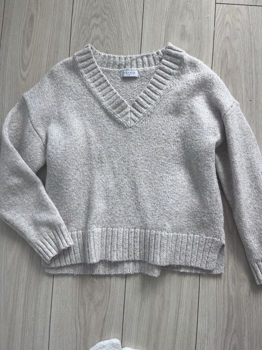 Sweter M bezowy damski papaya dekolt v