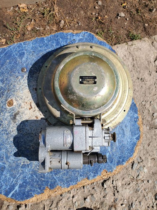 привод фара самолета вертолета ФРС-200 мотор Д-12ТФ редуктор МПФ-6-В