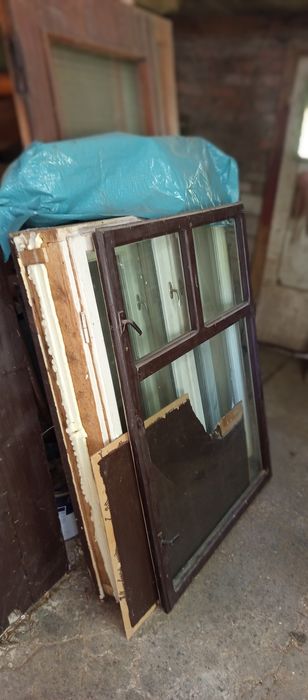 Двері з коробкою, вікно, балконні двері