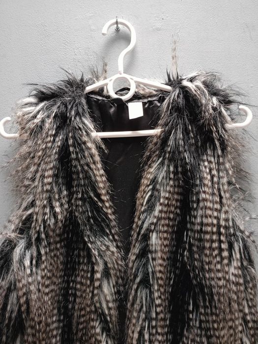 Futerko bezrękawnik narzutka H&M roz 32