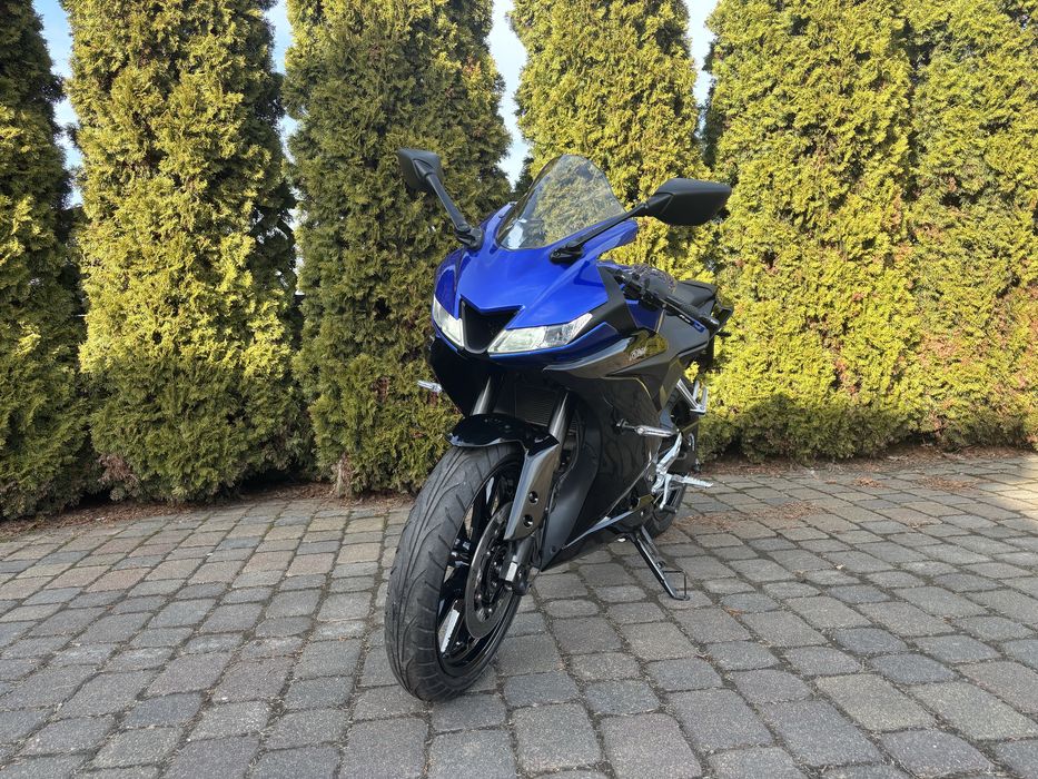 Yamaha YZF R125 * Lampy Led * ABS *