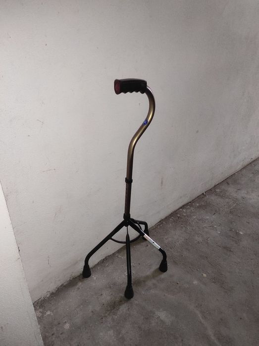 Bengala Muleta Quadripé (nova)