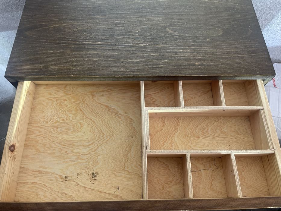 Mesas de cabeceira - peças únicas!