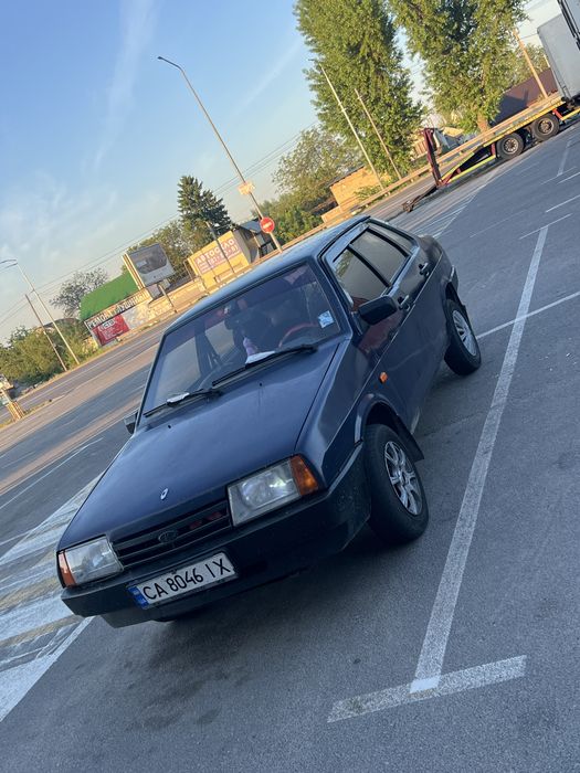 Продам ваз 21099