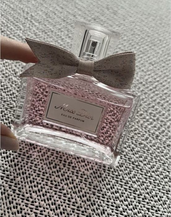 жіноча парфумована вода miss cherie eau de parfum 100 мл