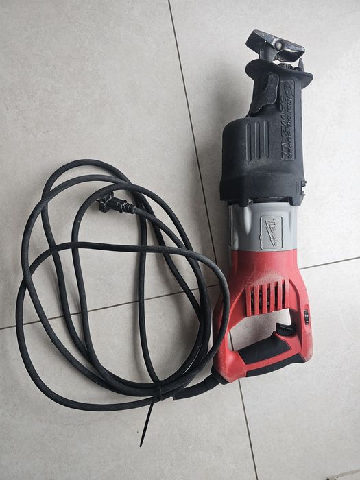 Piła szablasta Milwaukee SSPE 1500 X