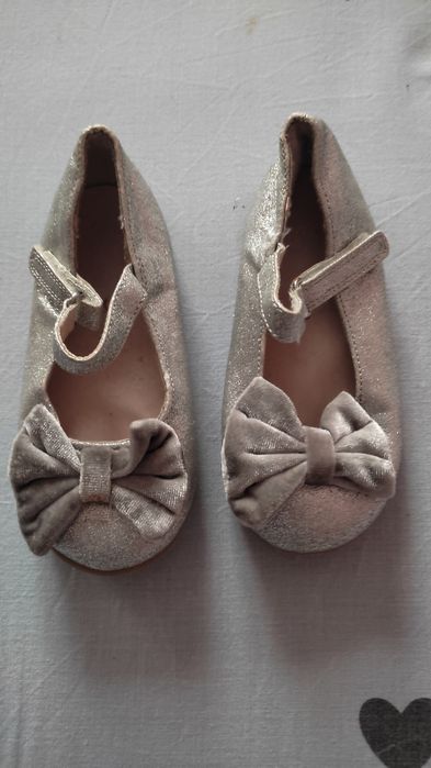 Золоті дитячі балетки