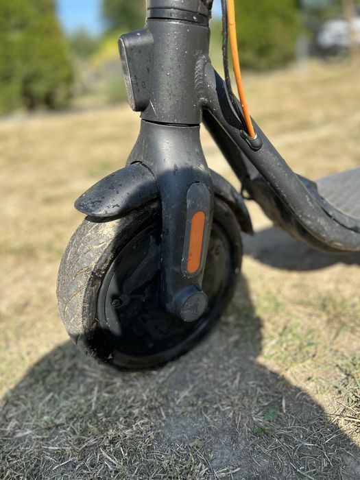 електросамокат Ninebot Kickscooter F30E