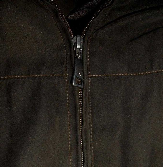 Бомбер . Германия