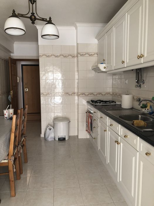 Quarto para aluguar