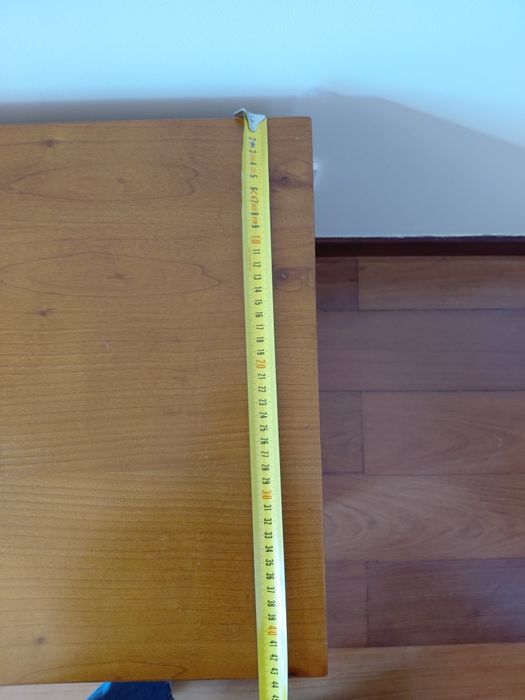 Mesa de cabeceira