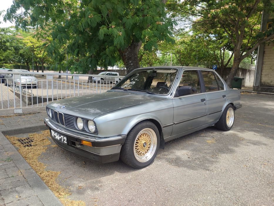 Bmw e30 316 carb