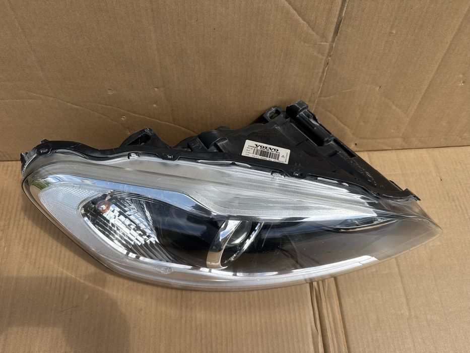 Volvo xc60 lift reflektor bi-xenon DBL  skretny 31420.250