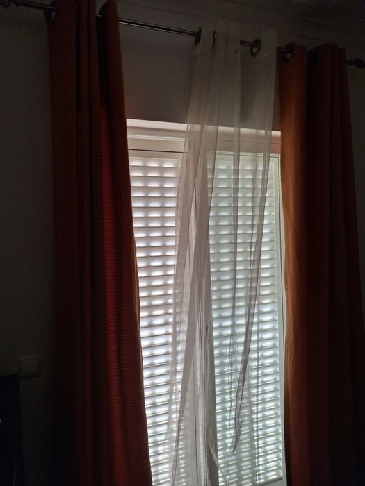Conjunto cortinas com varão
