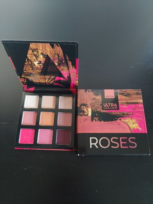 Paletka 9 cieni Avon Ultra Colour Roses