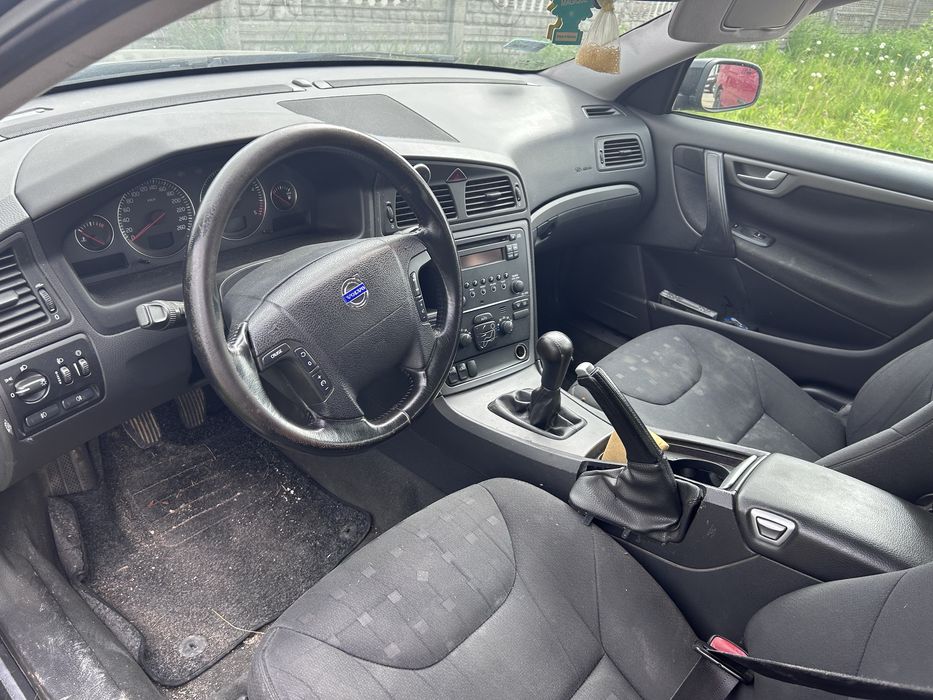 Volvo v70 auto kombi 2005