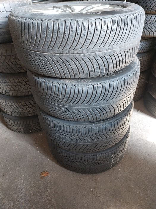 Alufelgi z oponami zimowymi Mercedes GLE 20"