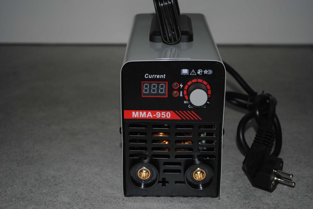 Nowa przenośna spawarka inwertorowa MMA-950 IGBT 250A