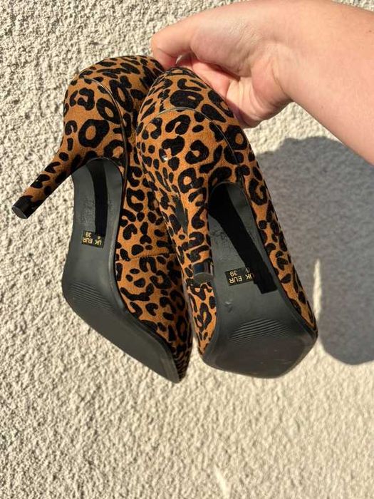 Czółenka damskie na obcasie Leopard Cheetah Stiletto
