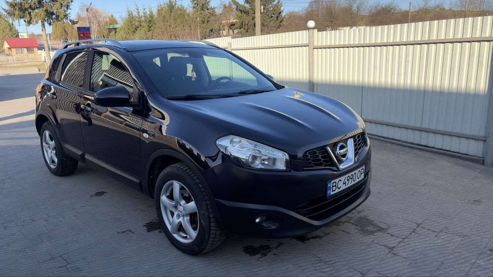 Продам своє авто Nissan Qashqai