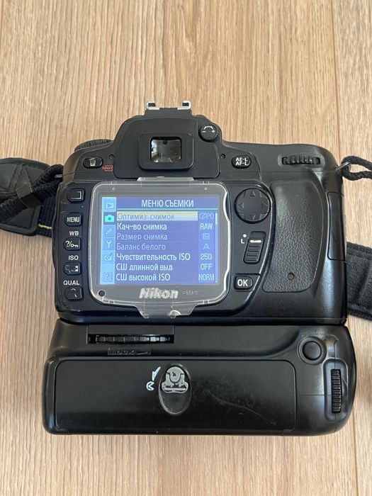 Фотоапарат Nikon D80 body