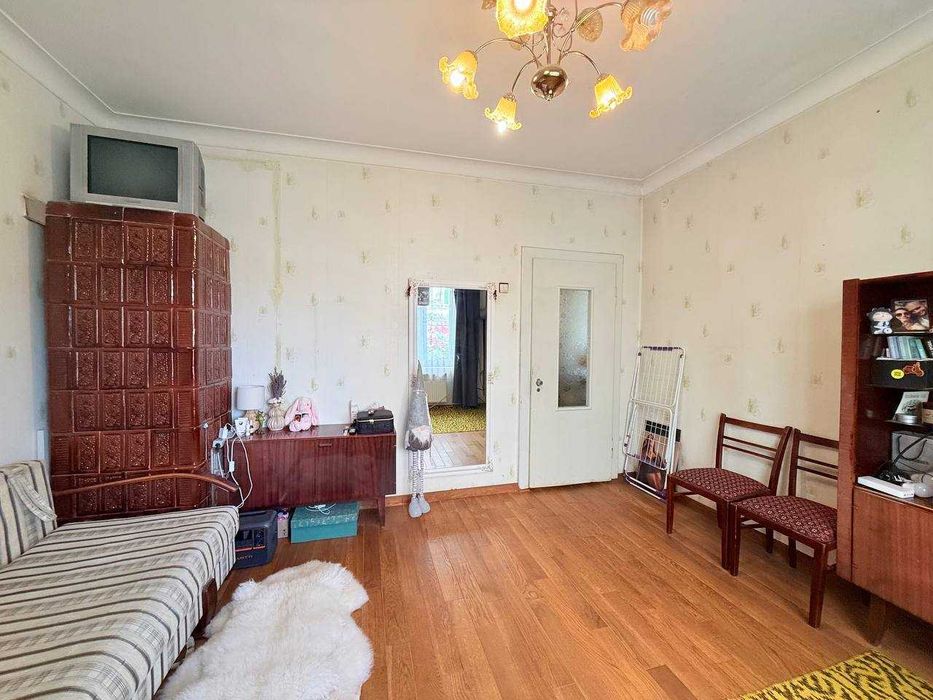 Продаж 1 кім квартири по вул. Патона, своє подвір'я. БЕЗ КОМІСІЇ.