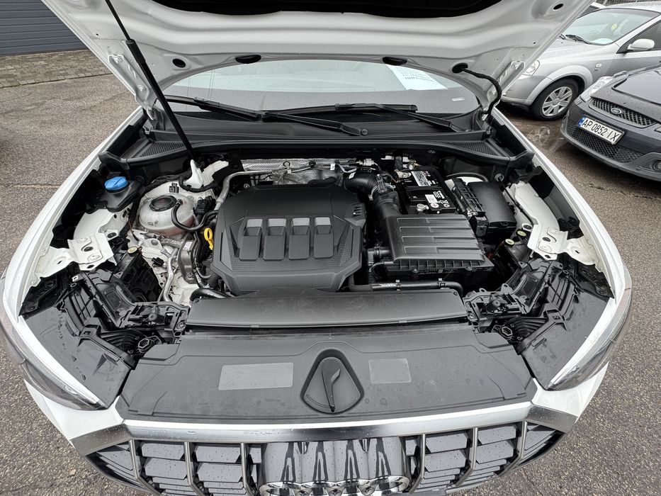 Продам Audi Q3 2l