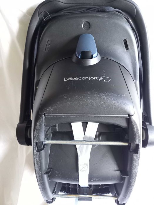 Cadeira auto (ovo) Bebé Confort Rock/até 12 Kg