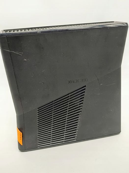 konsola xbox 360 s 250 gb + pad + zestaw gier + sensor kinect