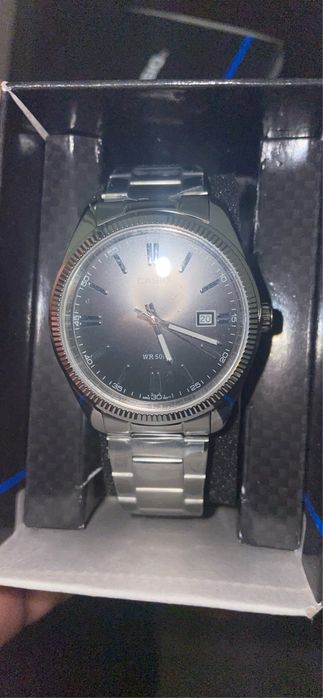 Relogio casio novo