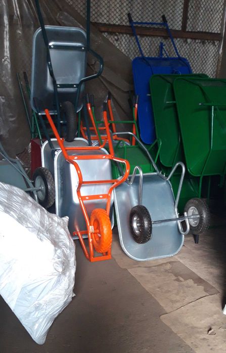 Тачка садова будівельна Профи-1 90л на поліуретановому колесі 220кг