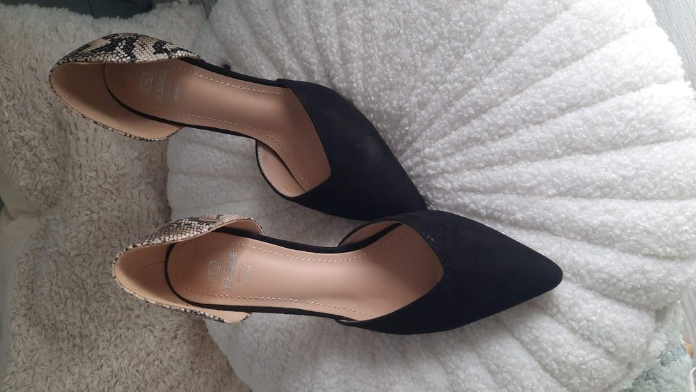 Sapato  de salto médio