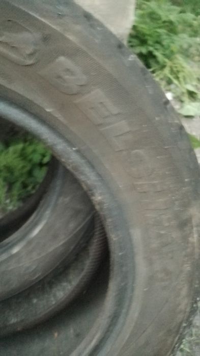 Продаю покрышки автомобильние