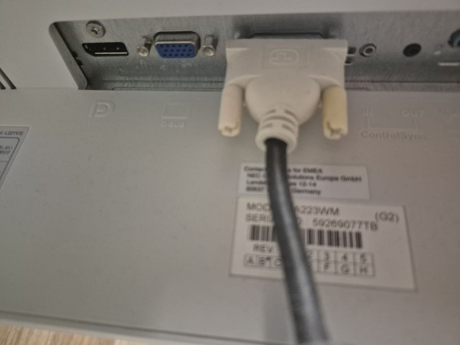 Monitor NEC MultiSync EA223WM 22 cale