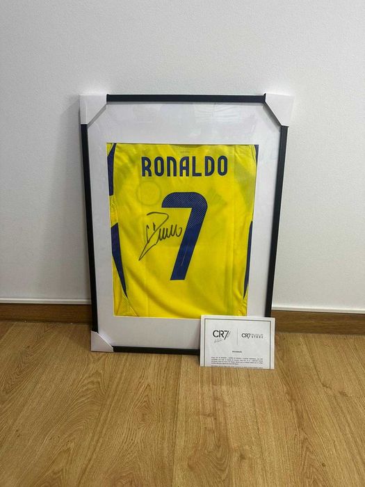 Camisola Assinada Cristiano Ronaldo Al-Nassr 24/25 Com Certificado