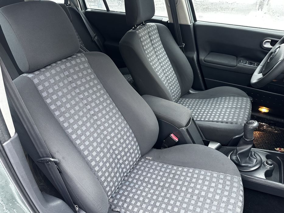 Рено Меган 2007 рік 1.6 бензин