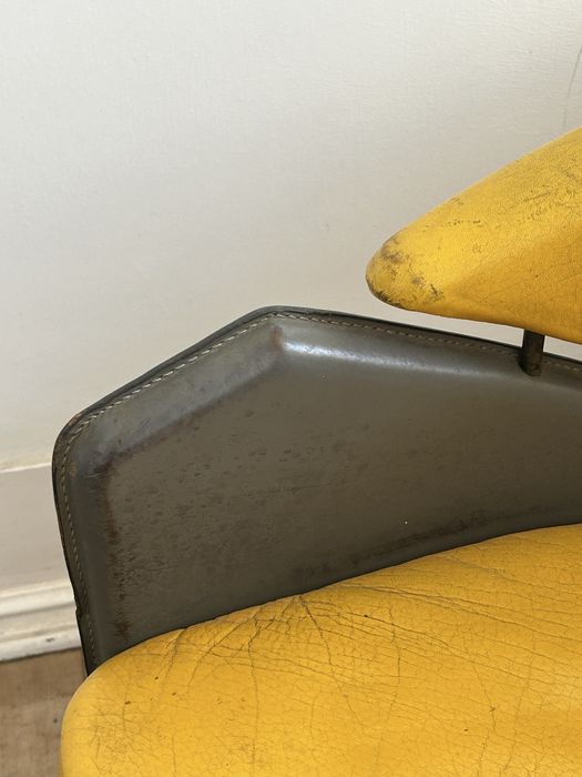 Par de cadeirões de design – 175€