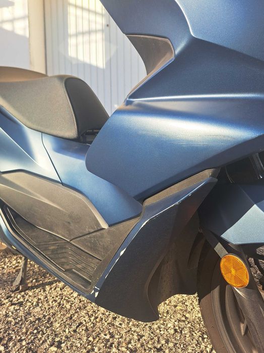 Mota scooter HONDA PCX 2024