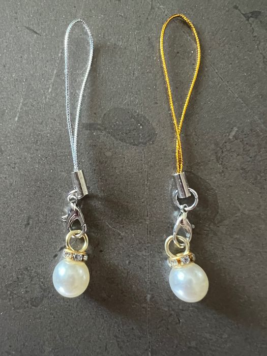 Брелок прикраса для мобільного телефону